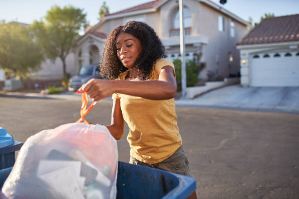 Best Yard Waste Removal  in Vero Beach, FL